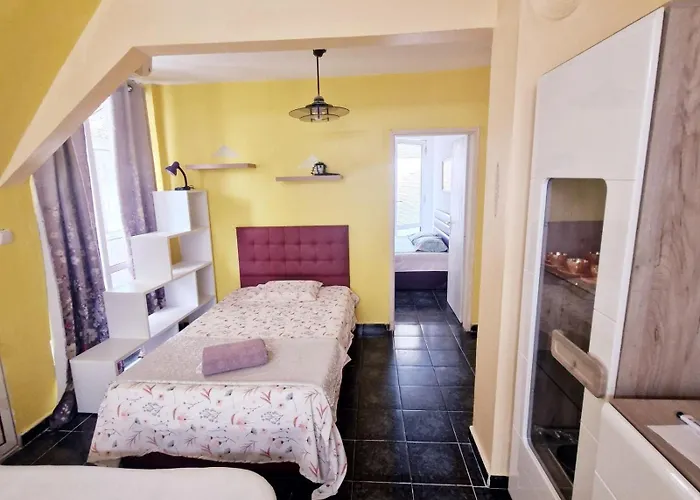 Pomponi アパート